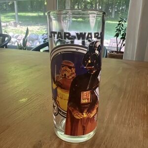 2010 Star Wars Glass Cup‎